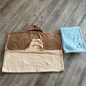 Set of 3 brand new baby blankets